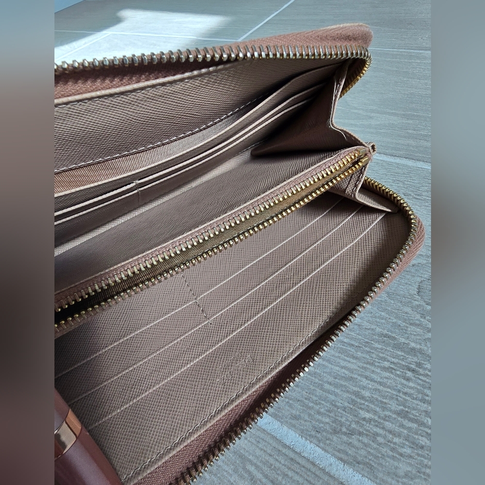 Prada saffiano zip around wallet - Picture 13 of 15